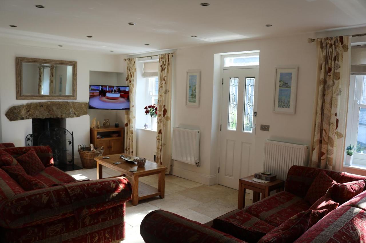 Large Cottage, 3 Beds All En-Suite, Small Village Location Overlooking Mousehole Penzance Exterior photo